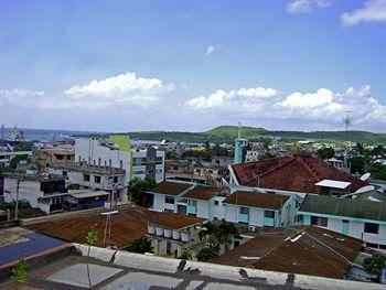 Hotel Algarrobos 3*