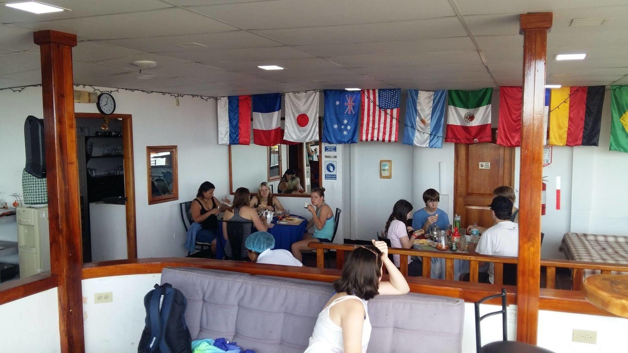 Algarrobos Hotel