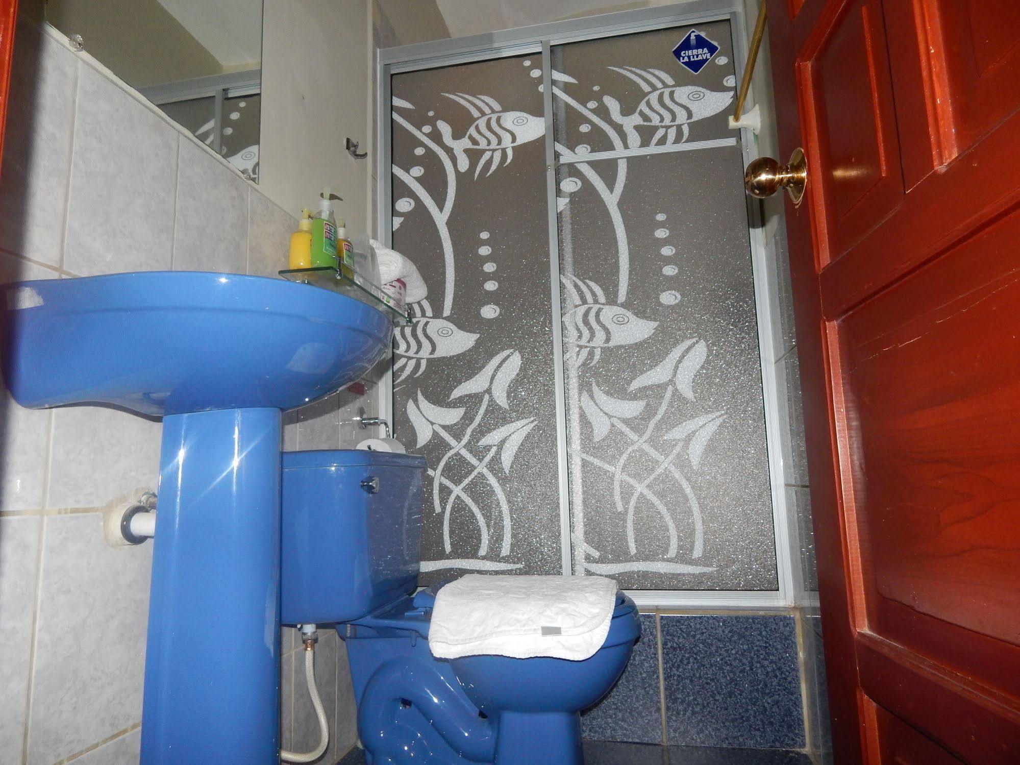 Hotel Algarrobos 3*