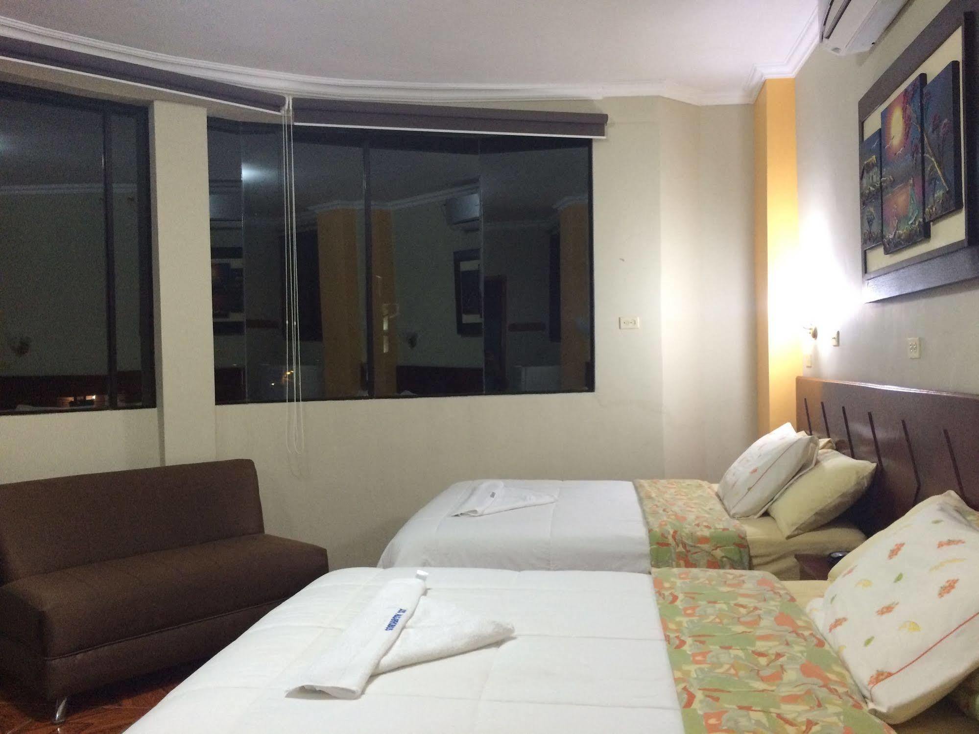 Algarrobos Hotel