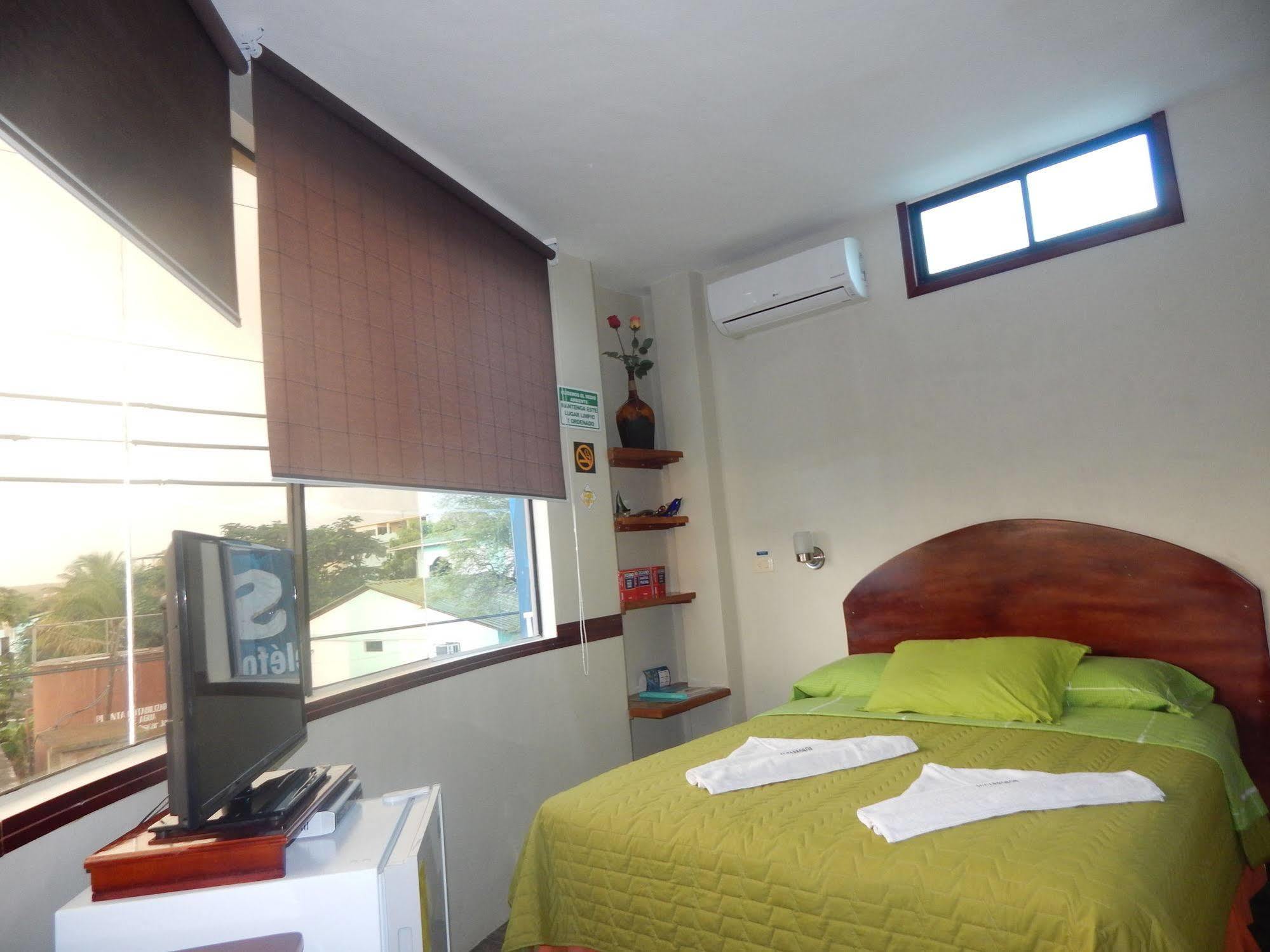 Algarrobos Hotel